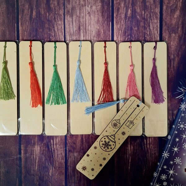 Grāmatzīme. Cena 2,00 Eur.