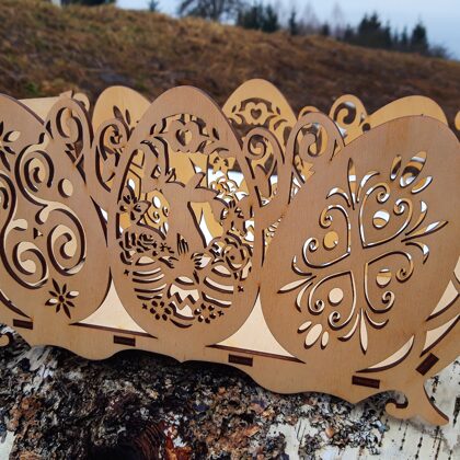 Lieldienu koka kaste, cena 10,00 Eur.