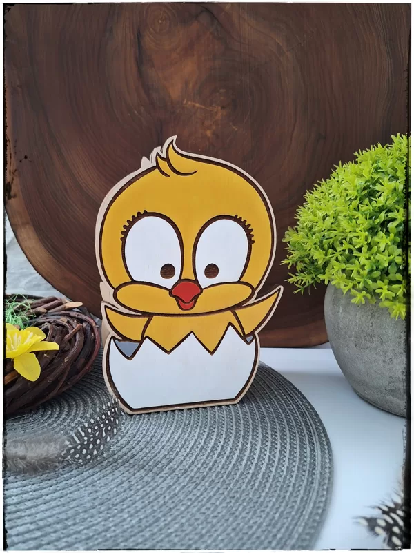 Dāvanu kastīte/zīmuļu turētājs "Cālēns", izmērs 16,5x11,5x6,5cm, cena 6,00 Eur. 